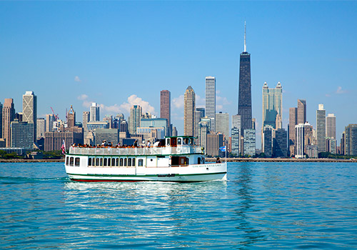 First Lady Sightseeing Cruise: Chicago River & Lake in Chicago, Illinois