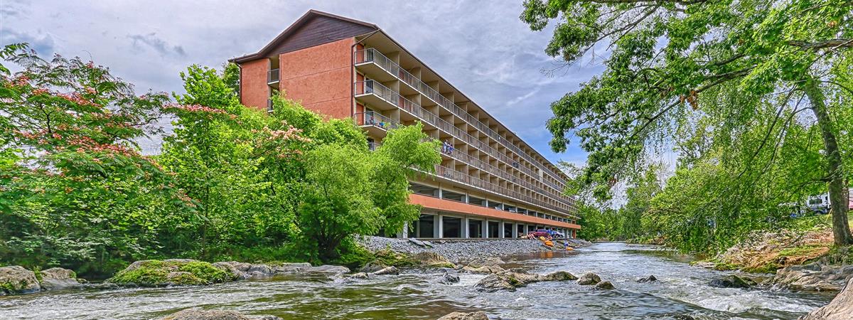Creekstone Inn in Pigeon Forge, Tennessee
