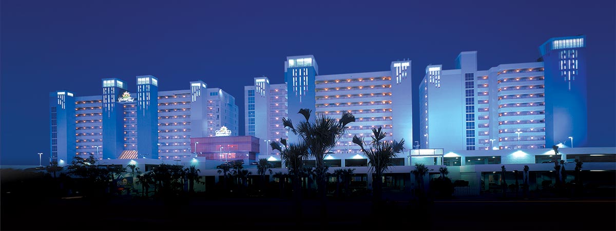 Crown Reef Beach Resort and Waterpark in Myrtle Beach, South Carolina