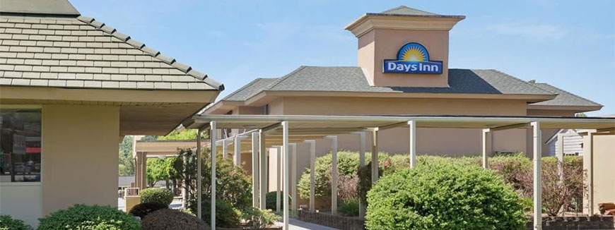 Days Inn Charlotte/Woodlawn Near Carowinds in Charlotte, North Carolina