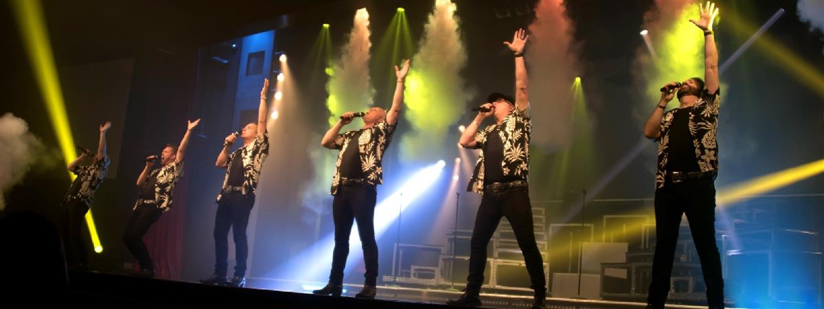 SIX in Branson, Missouri