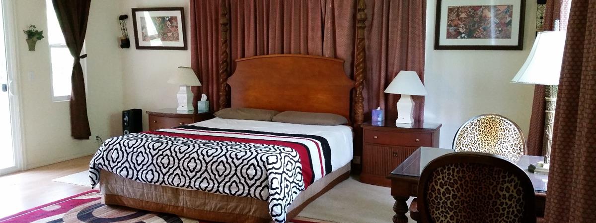 Volcano Forest Inn in Volcano, Hawaii